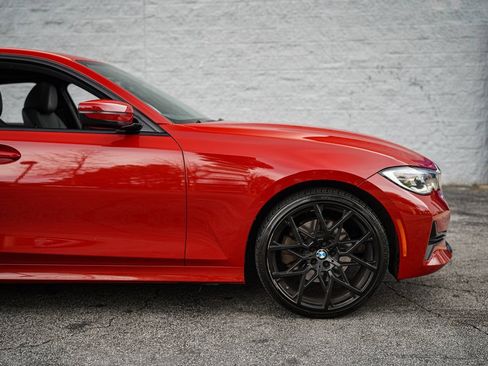 Used 2022 BMW 330i Sedan w/ Convenience Package image 16