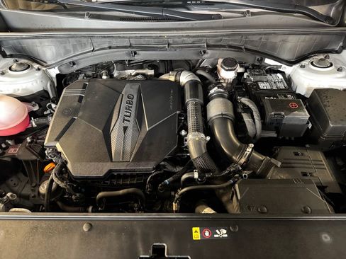 Certified 2023 Kia Sorento SX AWD/4WD image 27