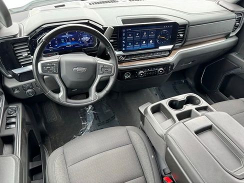 Certified 2023 Chevrolet Silverado 1500 RST image 9