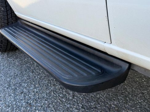 Used 2014 Ford E-250 and Econoline 250 w/ Interior Upgrade Package image 46