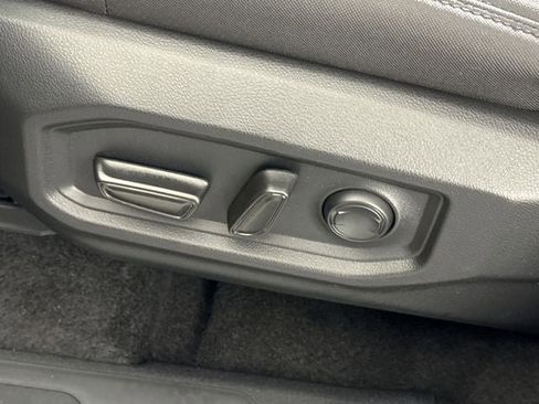 New 2026 Toyota Tundra SR5 AWD/4WD image 19