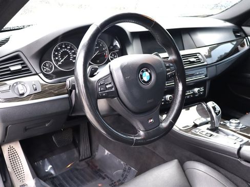 Used 2013 BMW 550i Sedan RWD image 14