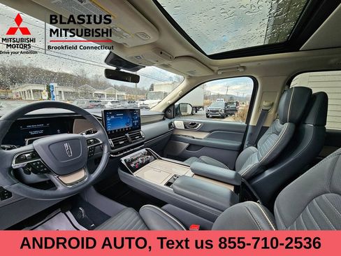 Used 2022 Lincoln Navigator Black Label image 14