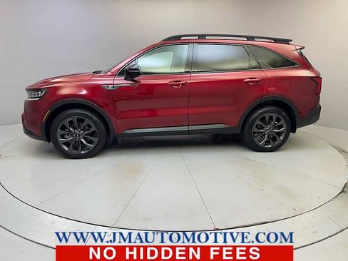 Used 2022 Kia Sorento SX Prestige AWD/4WD image 2