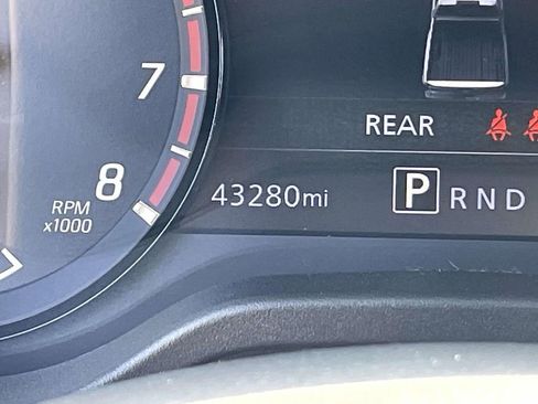 Used 2023 Nissan Titan PRO-4X w/ Off Road Protection Package AWD/4WD image 22