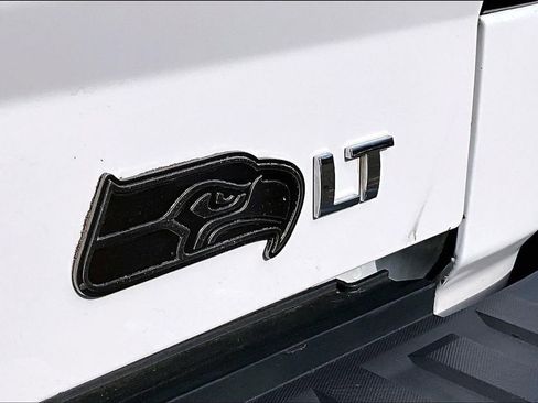 Used 2015 Chevrolet Silverado 1500 LT image 11