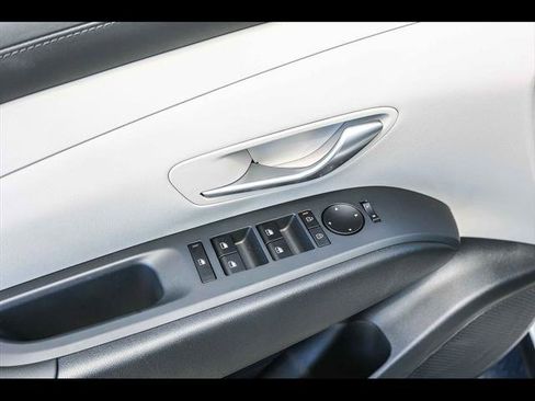 New 2026 Hyundai Tucson SEL image 22