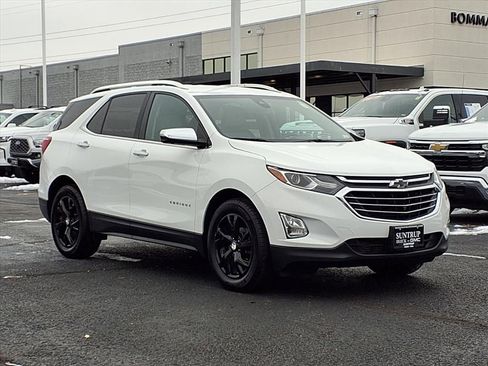 Used 2019 Chevrolet Equinox Premier image 2