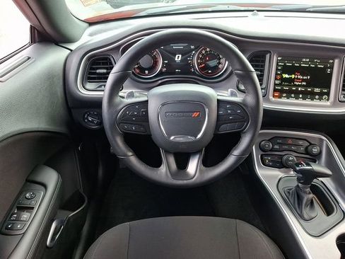 Used 2022 Dodge Challenger R/T Scat Pack RWD image 11