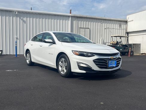 Used 2024 Chevrolet Malibu LT FWD image 7