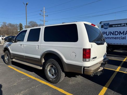 Used 2004 Ford Excursion Eddie Bauer image 4