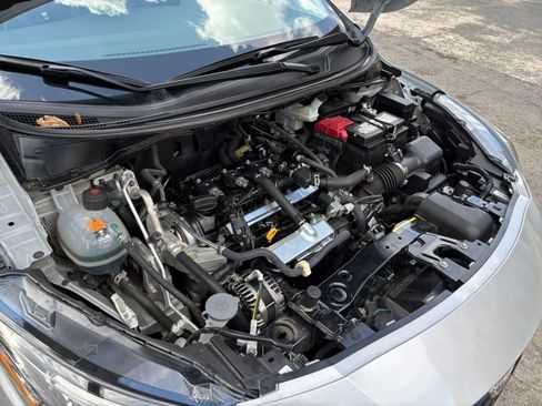 Used 2025 Nissan Versa SV FWD image 27
