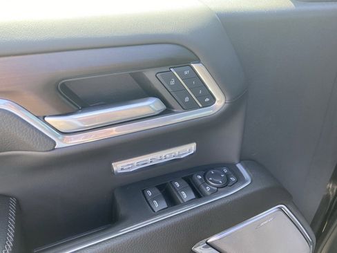 Used 2024 GMC Sierra 1500 Denali image 20
