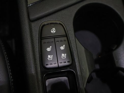 Used 2018 Kia Niro Touring image 51