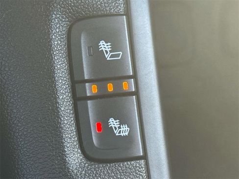 Used 2018 GMC Acadia SLT image 20