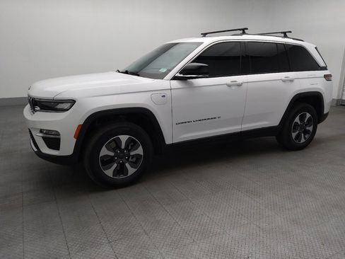 Used 2022 Jeep Grand Cherokee Limited 4xe AWD/4WD image 2