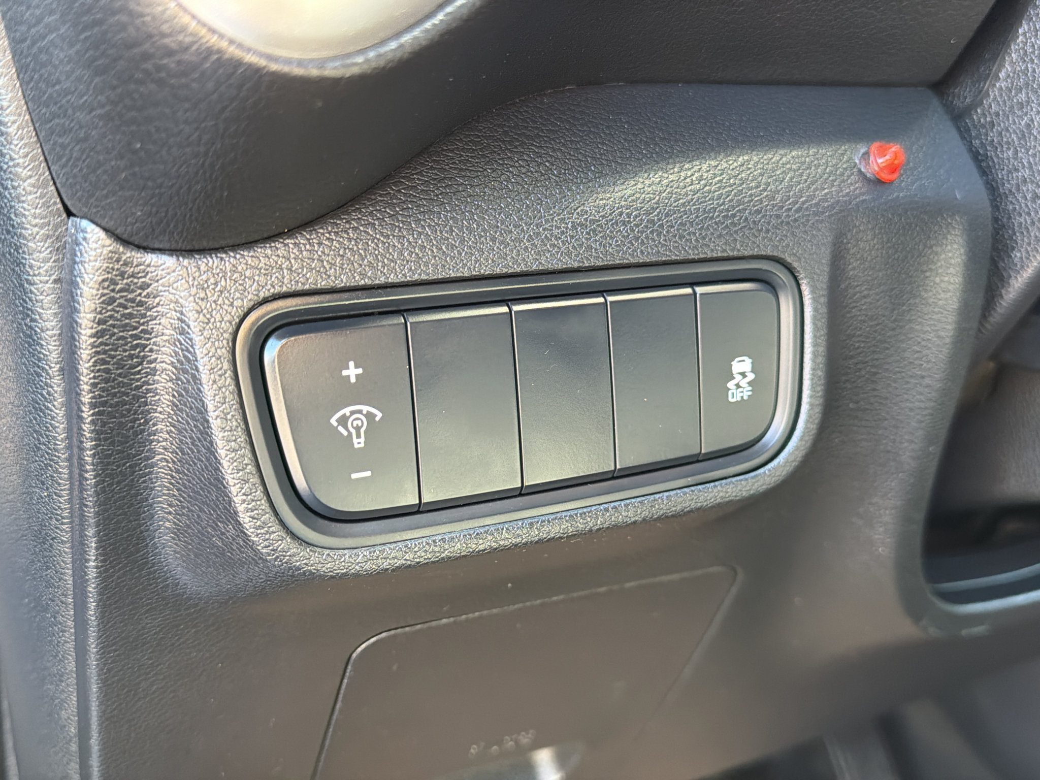 Used 2021 Kia Soul LX FWD image 14