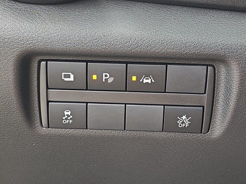 Used 2025 Nissan Versa S w/ Trunk Package FWD image 27