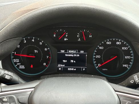 Used 2023 Chevrolet Malibu LT FWD image 36