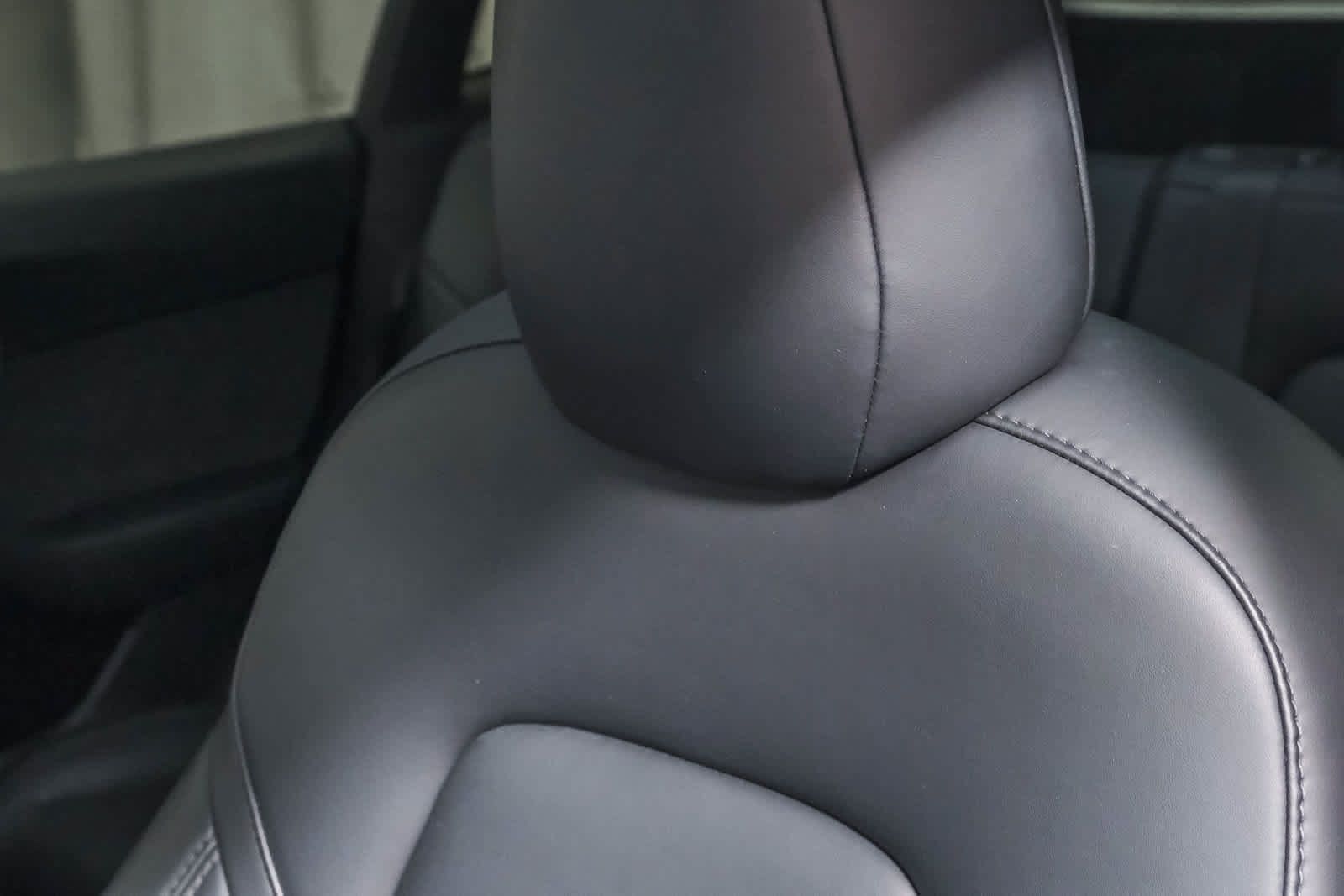 Used 2022 Tesla Model Y Performance AWD/4WD image 22