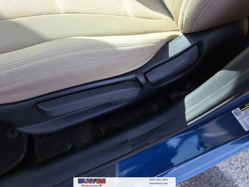 Used 2016 Hyundai Elantra GT image 12