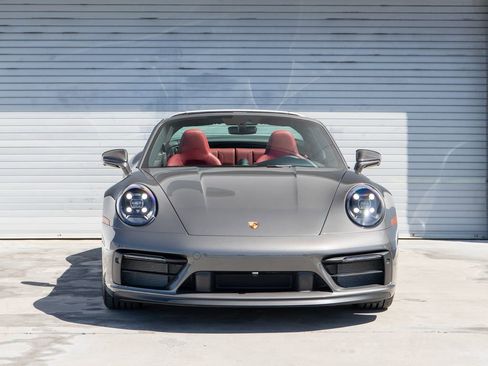 Certified 2023 Porsche 911 Targa 4 GTS AWD/4WD image 11