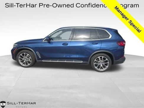 Used 2022 BMW X5 xDrive40i AWD/4WD image 1