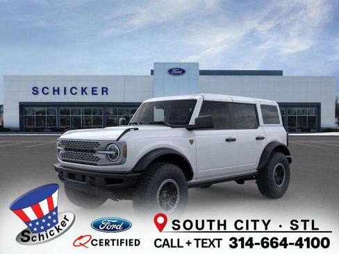 New 2025 Ford Bronco Badlands w/ Sasquatch Package AWD/4WD image 1