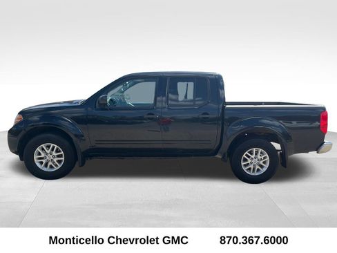 Used 2018 Nissan Frontier SV image 6