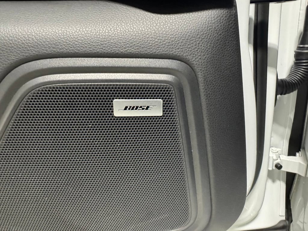 Used 2022 Porsche Macan GTS AWD/4WD image 13