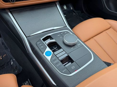 Used 2023 BMW i4 eDrive35 w/ Premium Package RWD image 29