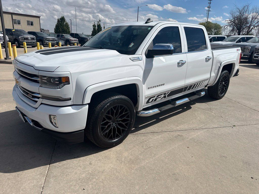 Used 2016 Chevrolet Silverado 1500 LTZ Z71 w/ LTZ Plus Package AWD/4WD image 31