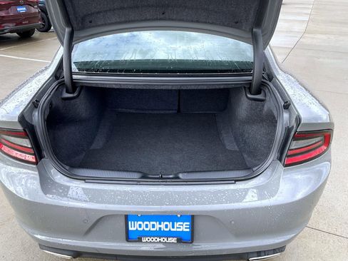 Used 2023 Dodge Charger SXT w/ Blacktop Package image 9
