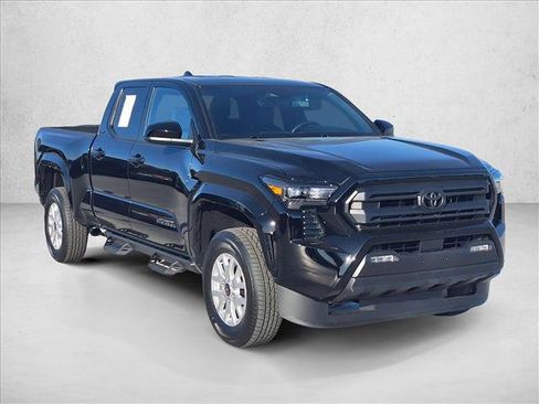 New 2025 Toyota Tacoma SR5 image 3