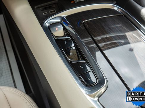 Used 2022 Buick Enclave Premium w/ Experience Buick Package image 13