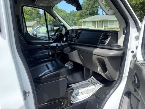 Used 2020 Ford Transit 250 Medium Roof image 7
