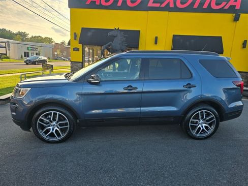 Used 2019 Ford Explorer Sport w/ Ford Safe & Smart Package AWD/4WD image 22