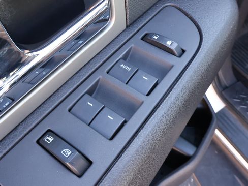 Used 2010 Ford F150 Raptor image 7