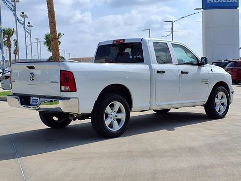 Used 2024 RAM 1500 Classic SLT AWD/4WD image 7