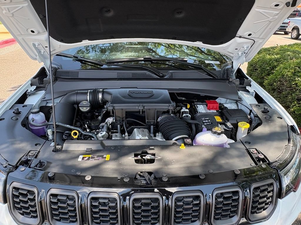 New 2026 Jeep Compass Latitude AWD/4WD image 10