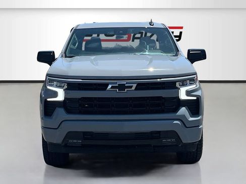 Used 2024 Chevrolet Silverado 1500 RST w/ Z71 Off-Road Package AWD/4WD image 2