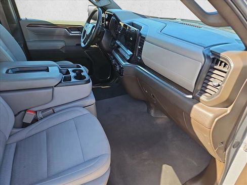 Certified 2025 Chevrolet Silverado 1500 LT image 22