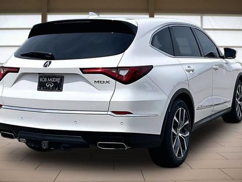 Used 2023 Acura MDX FWD w/ Technology Package image 2