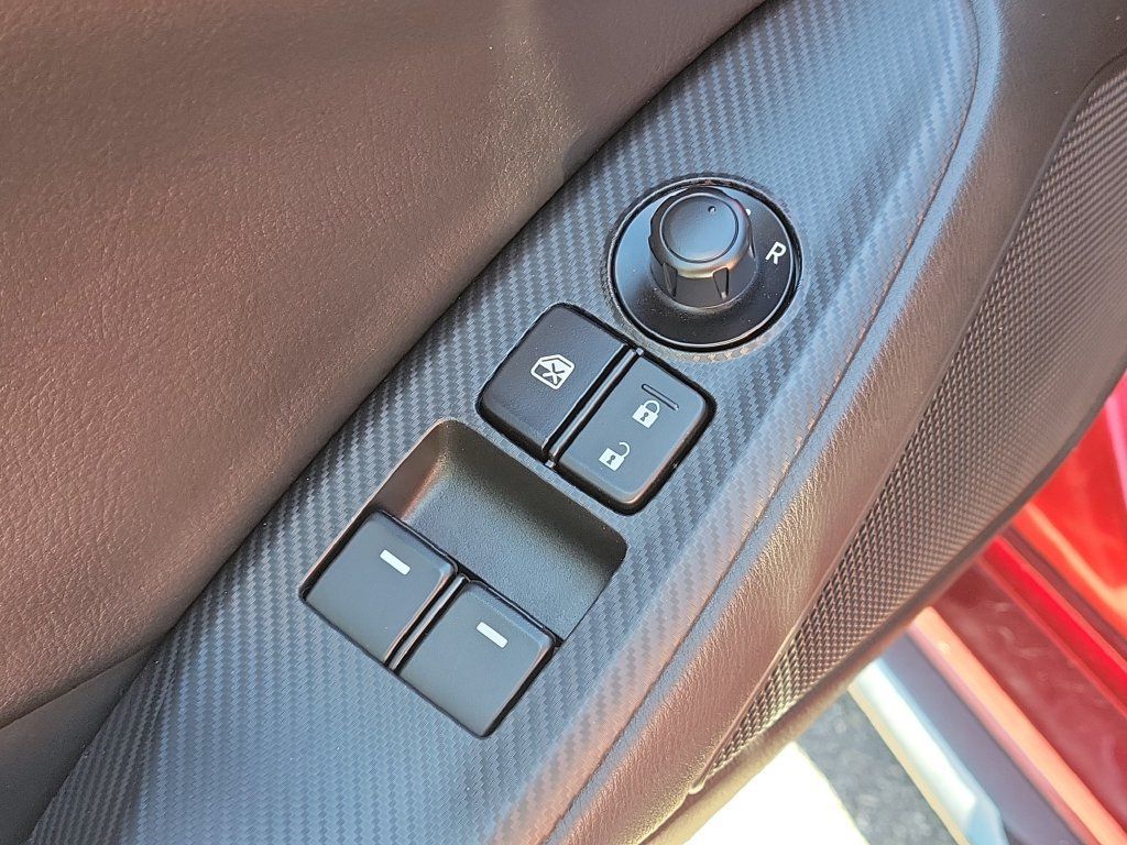 Used 2025 MAZDA MX-5 Miata RF Club RWD image 10
