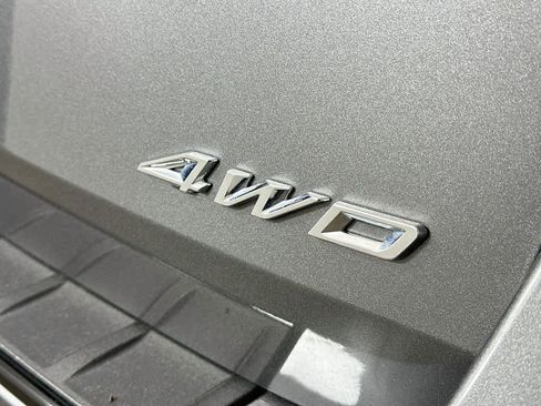 Used 2024 Ford Explorer ST-Line w/ Class IV Trailer Tow Package AWD/4WD image 7
