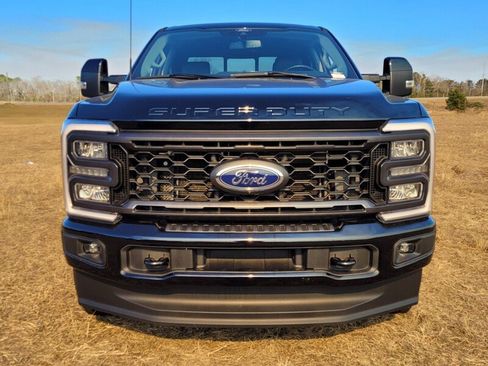 Used 2024 Ford F250 Lariat w/ Sport Appearance Package image 2