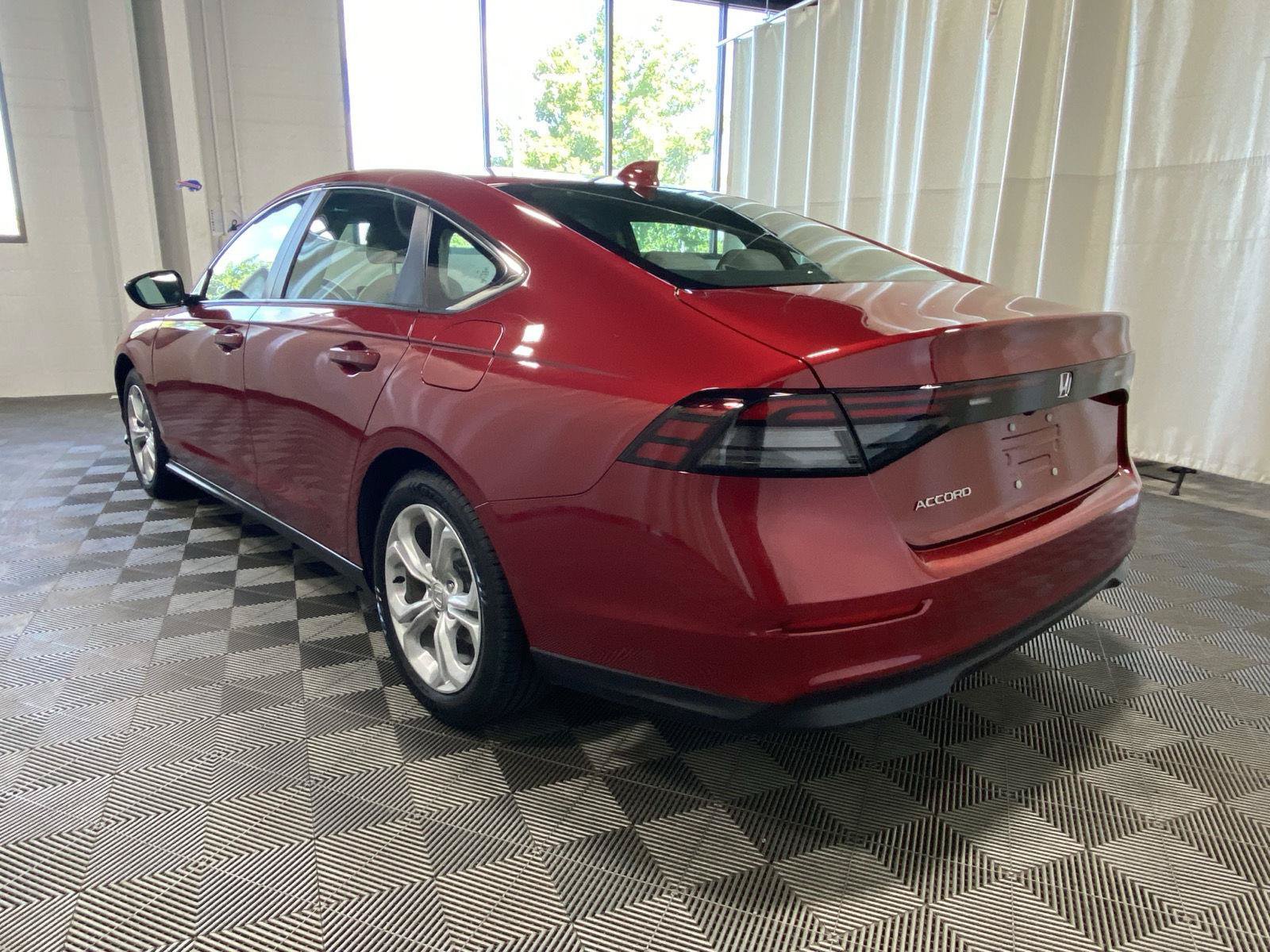 Used 2024 Honda Accord LX image 5
