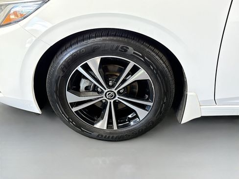 Used 2021 Nissan Sentra SV FWD image 38
