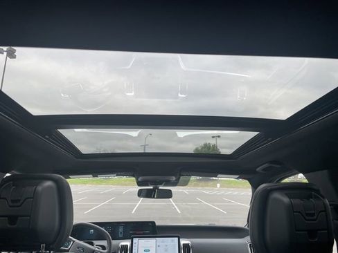 New 2026 Ford Expedition Max Platinum AWD/4WD image 17