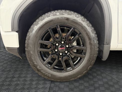 Used 2025 GMC Sierra 1500 Elevation w/ Preferred Package AWD/4WD image 30